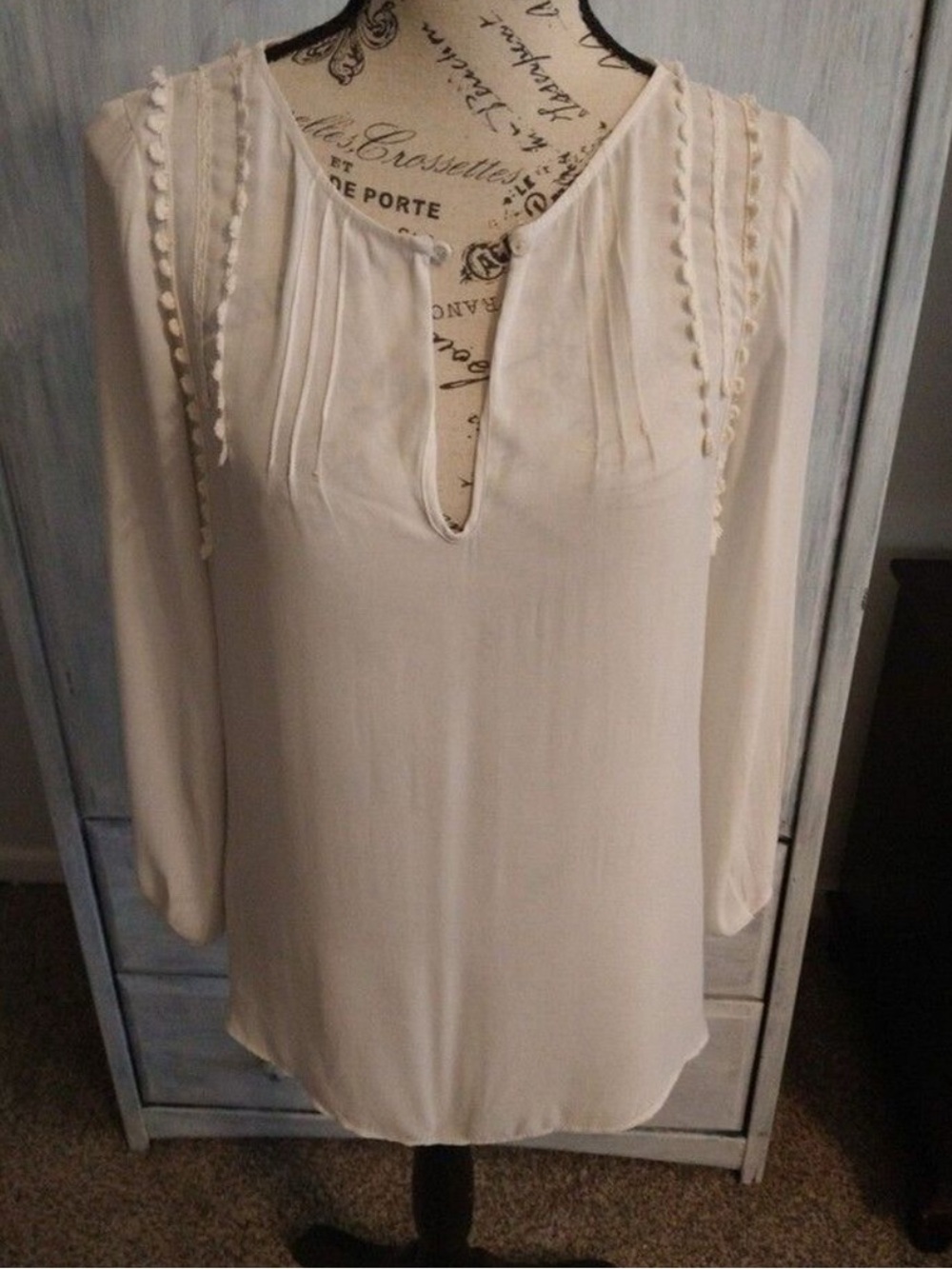 Zara sheer keyhole front top bohob Small cream color